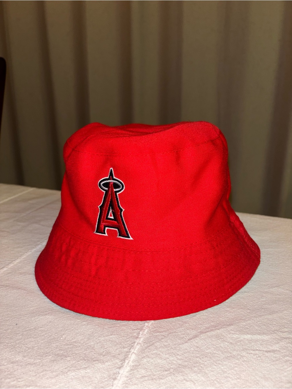 NEW Los Angeles ANGELS Major League Baseball (MLB) Reversible Bucket Hat Yakult